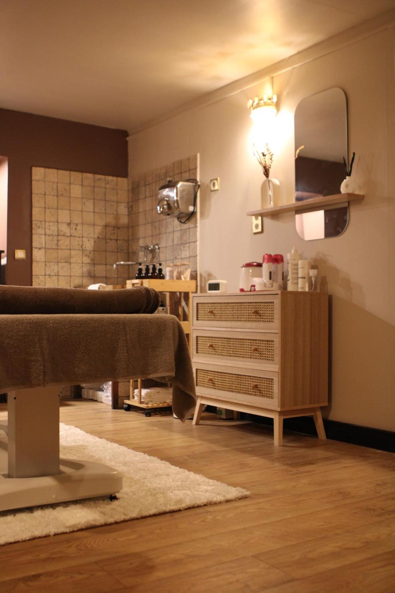 מלון Cubieres Montlo Relais Des Cerfs מראה חיצוני תמונה